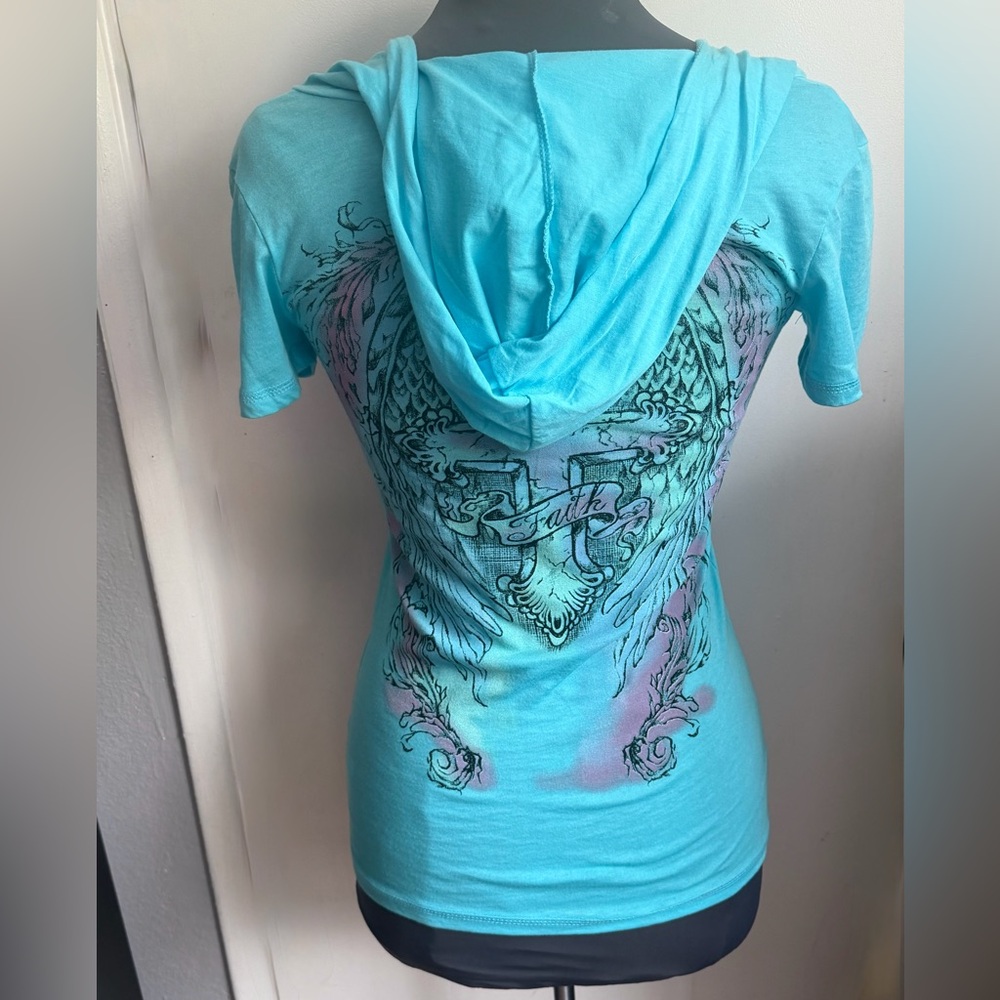 VTG Y2K Vocal Fleur De Lis Graphic Top Aqua Angel Wings Hooded Tee S NWOT